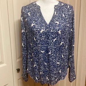 Hinge Blue and White Long Sleeve Horses and Flowers Top Sz XS